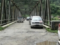 melintas_jembatan